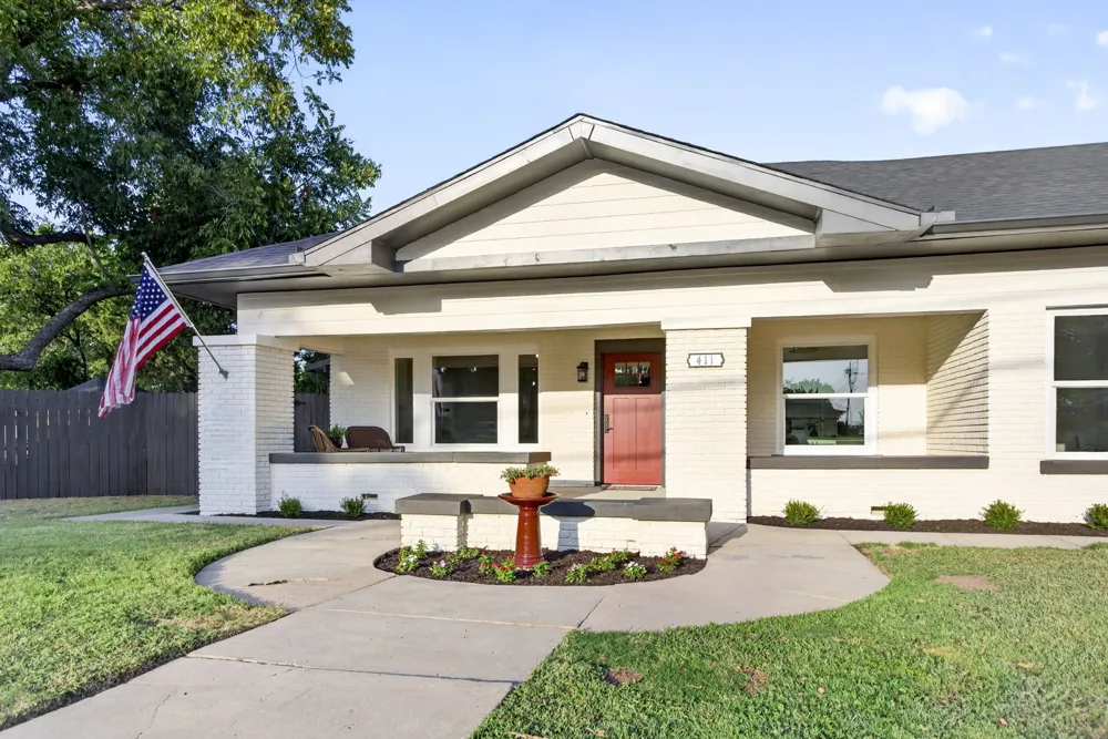411 S Bowie Drive Weatherford, TX 76086
