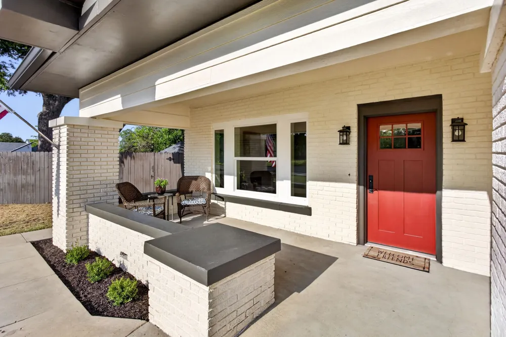 411 S Bowie Drive Weatherford, TX 76086