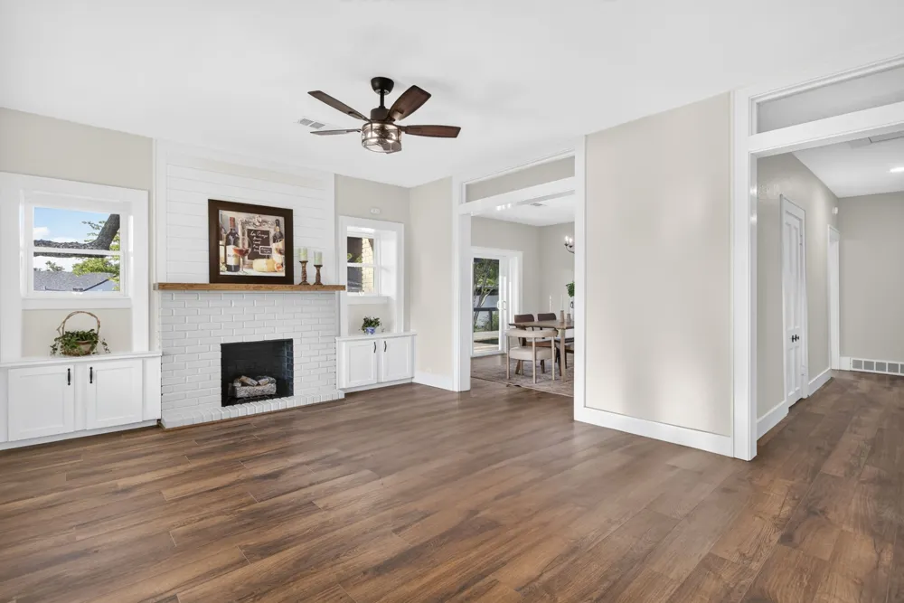 411 S Bowie Drive Weatherford, TX 76086