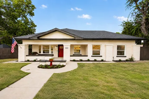 411 S Bowie Drive