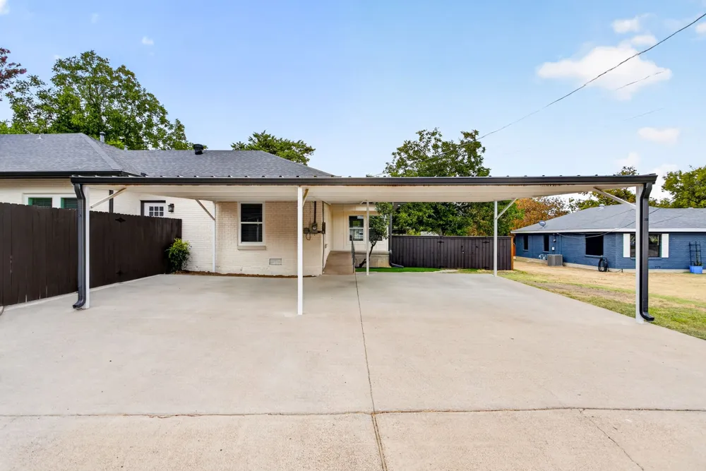 411 S Bowie Drive Weatherford, TX 76086