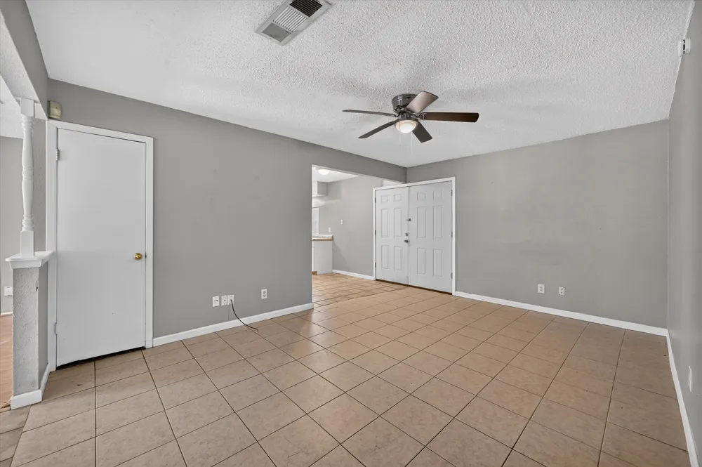 1123 Venus Street Cedar Hill, TX 75104