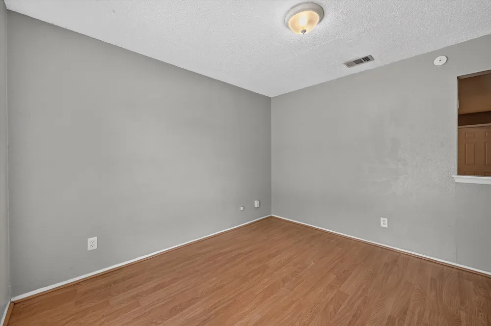 1123 Venus Street Cedar Hill, TX 75104