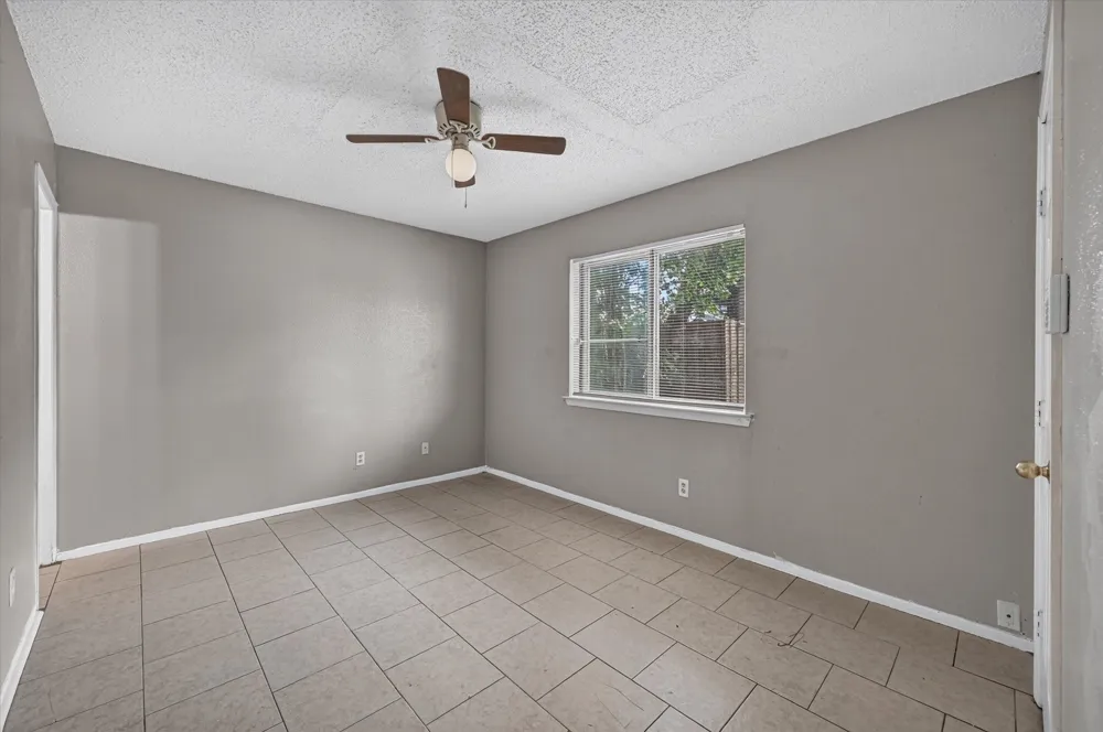 1123 Venus Street Cedar Hill, TX 75104