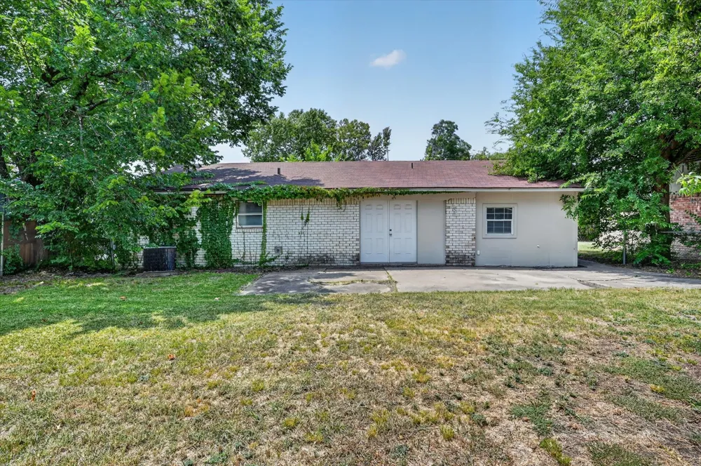 1123 Venus Street Cedar Hill, TX 75104