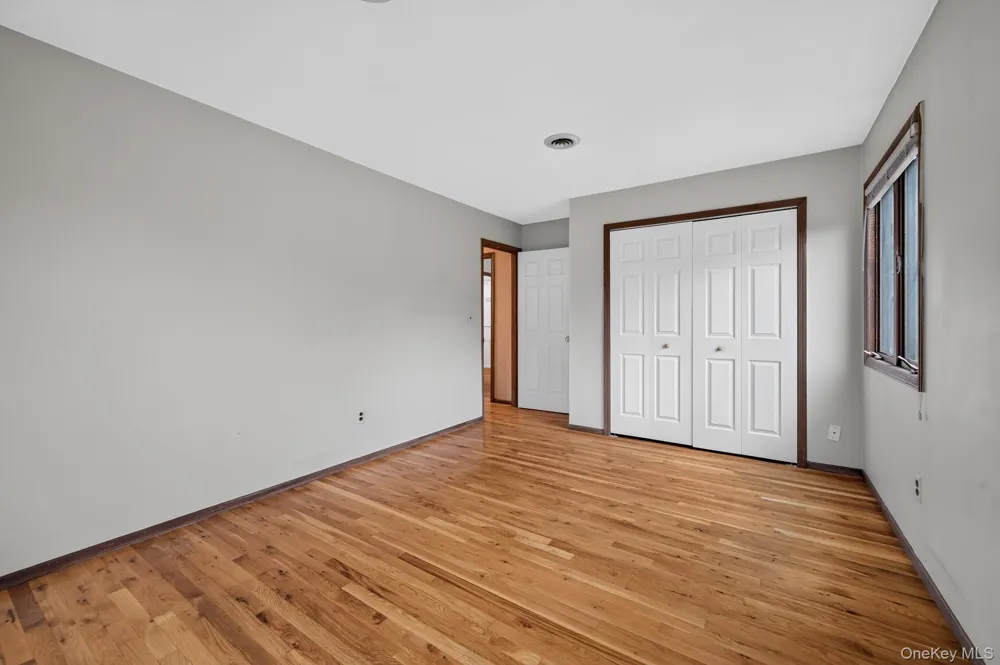 211 Waters Edge Valley Cottage, NY 10989