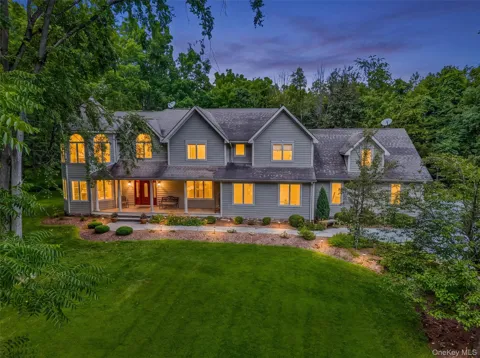 7 Greenfield Drive