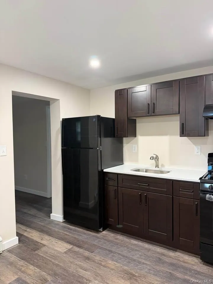 16 Bellport Street #5 East Patchogue, NY 11772
