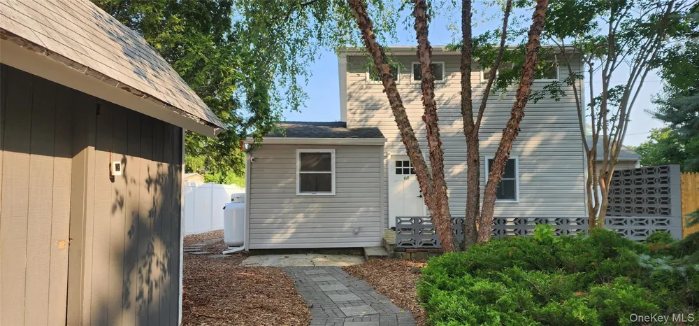 68 Montauk Drive Mastic Beach, NY 11951
