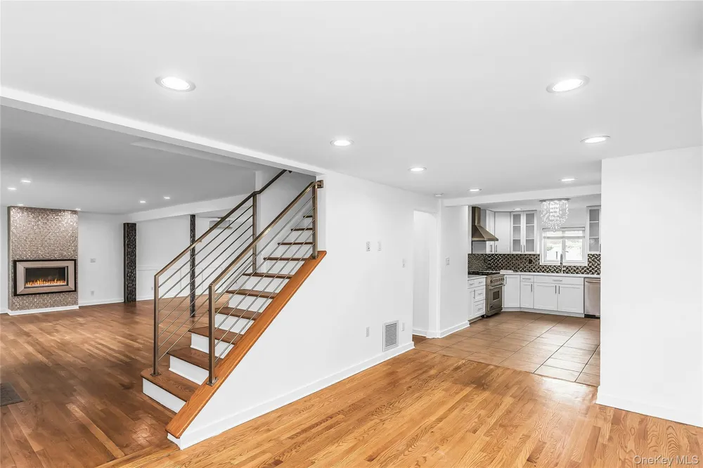 14962 Powells Cove Boulevard Whitestone, NY 11357