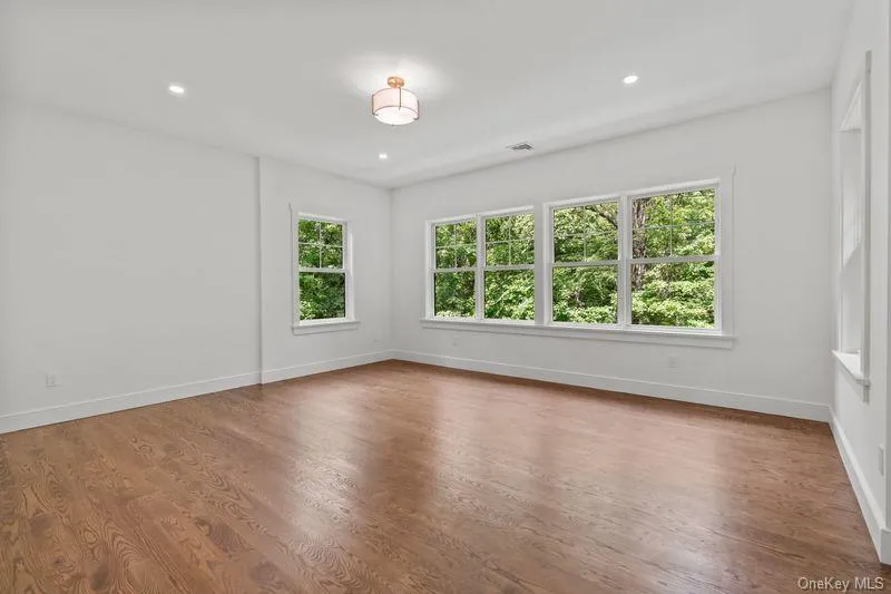 86 Old Logging Road Bedford, NY 10506