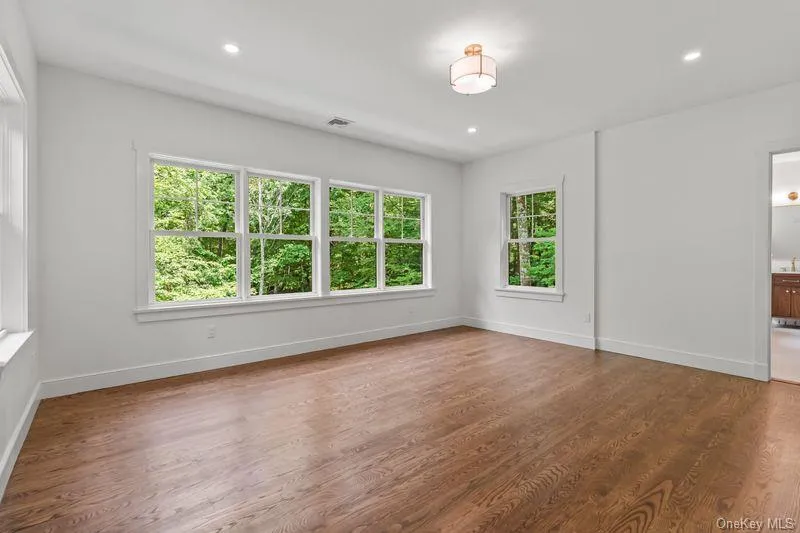 86 Old Logging Road Bedford, NY 10506