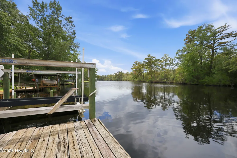 108 Arbor Drive Washington, NC 27889