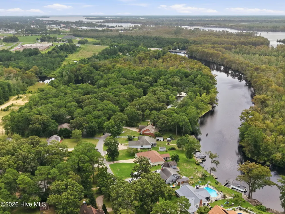 108 Arbor Drive Washington, NC 27889