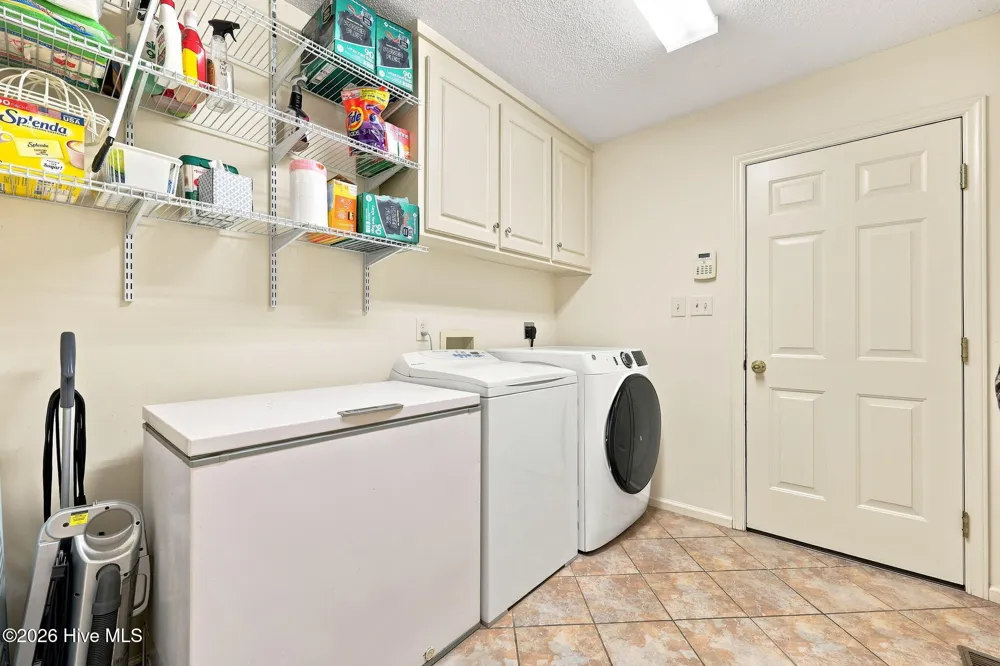 108 Arbor Drive Washington, NC 27889