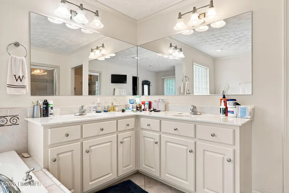 108 Arbor Drive Washington, NC 27889