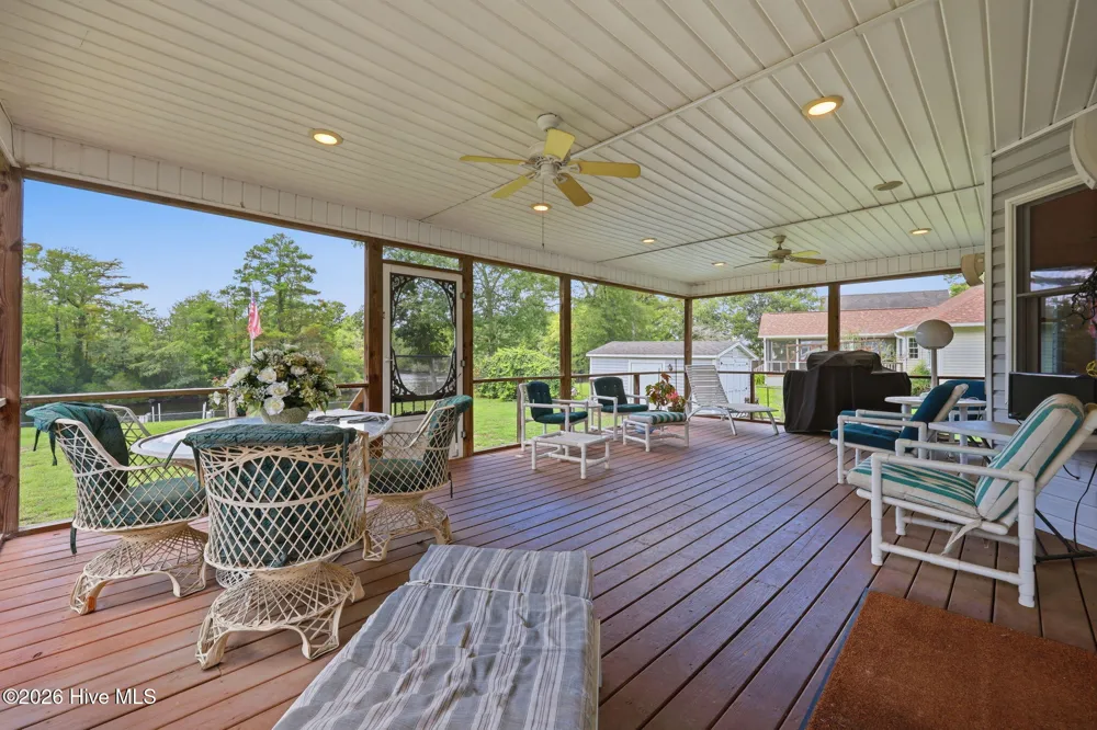108 Arbor Drive Washington, NC 27889