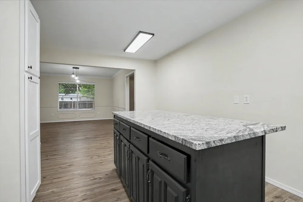 1009 Forest Place Jenks, OK 74037