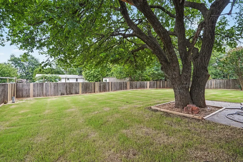 1009 Forest Place Jenks, OK 74037