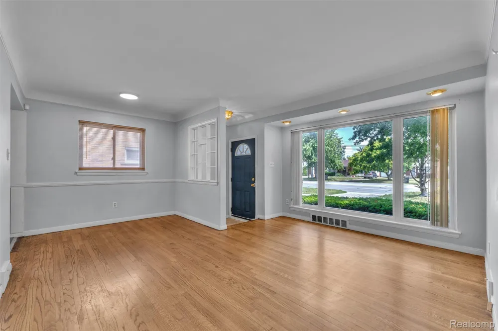 16625 Beech Daly Road Redford Charter Township, MI 48240