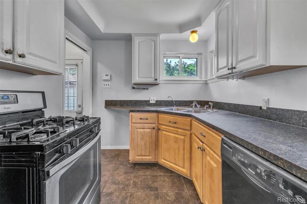 16625 Beech Daly Road Redford Charter Township, MI 48240