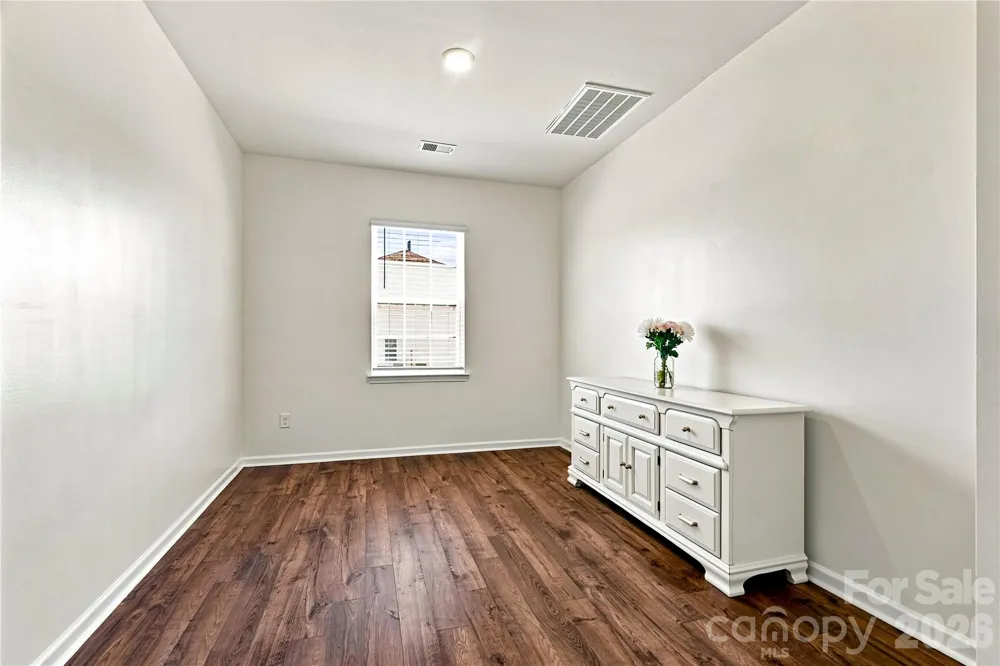 108 Giant Oak Avenue Statesville, NC 28677