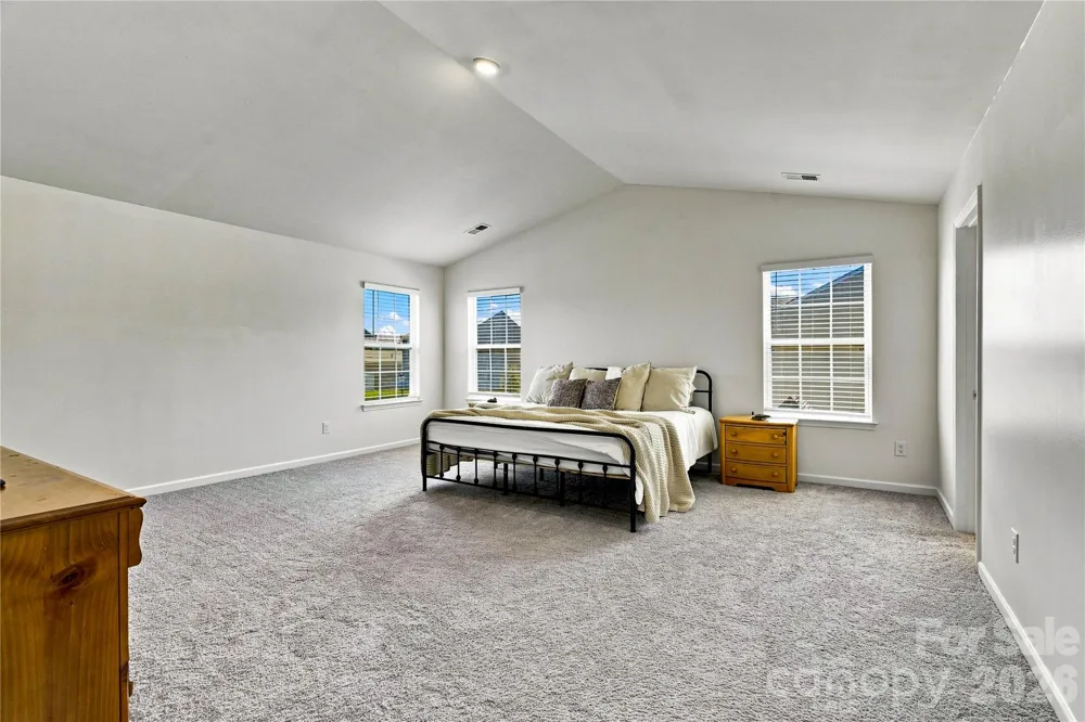 108 Giant Oak Avenue Statesville, NC 28677