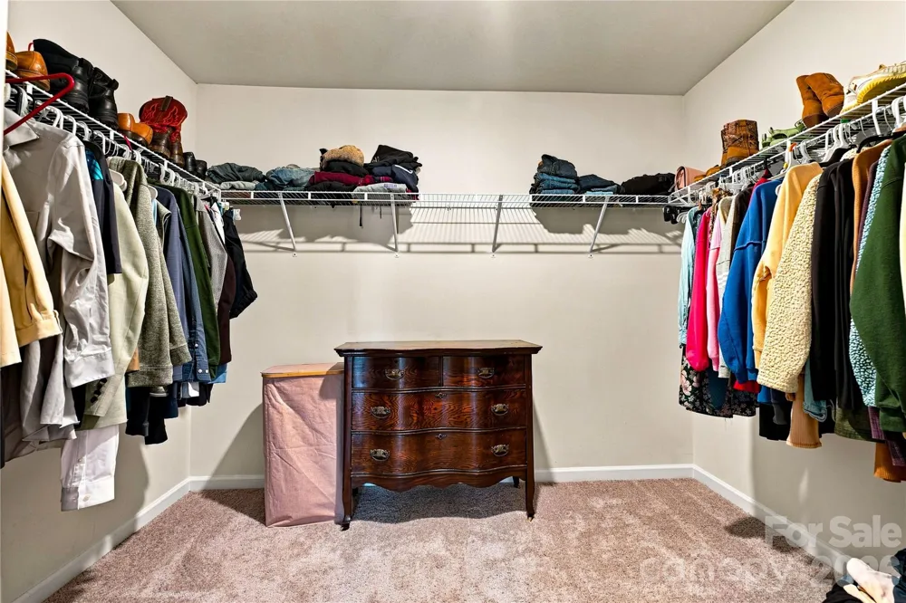 108 Giant Oak Avenue Statesville, NC 28677