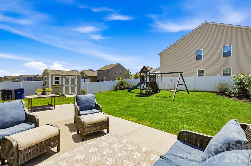 108 Giant Oak Avenue Statesville, NC 28677