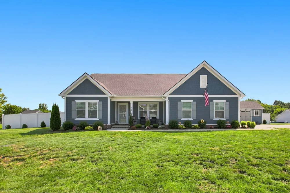 711 Larry Circle Mount Pleasant, TN 38474