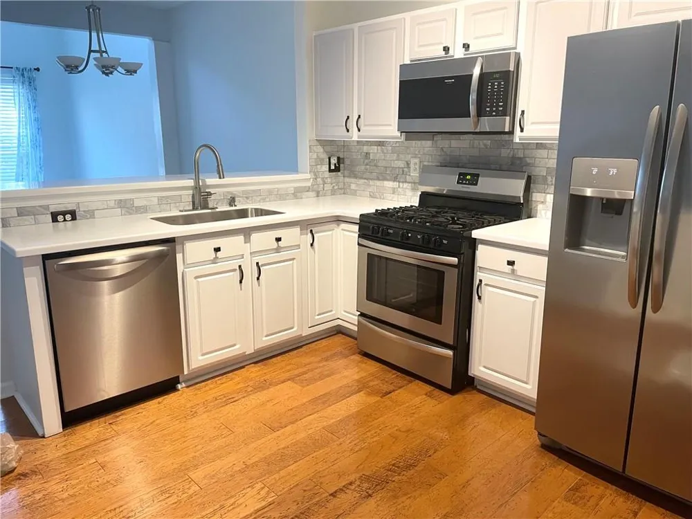 3000 Commonwealth Circle Alpharetta, GA 30004