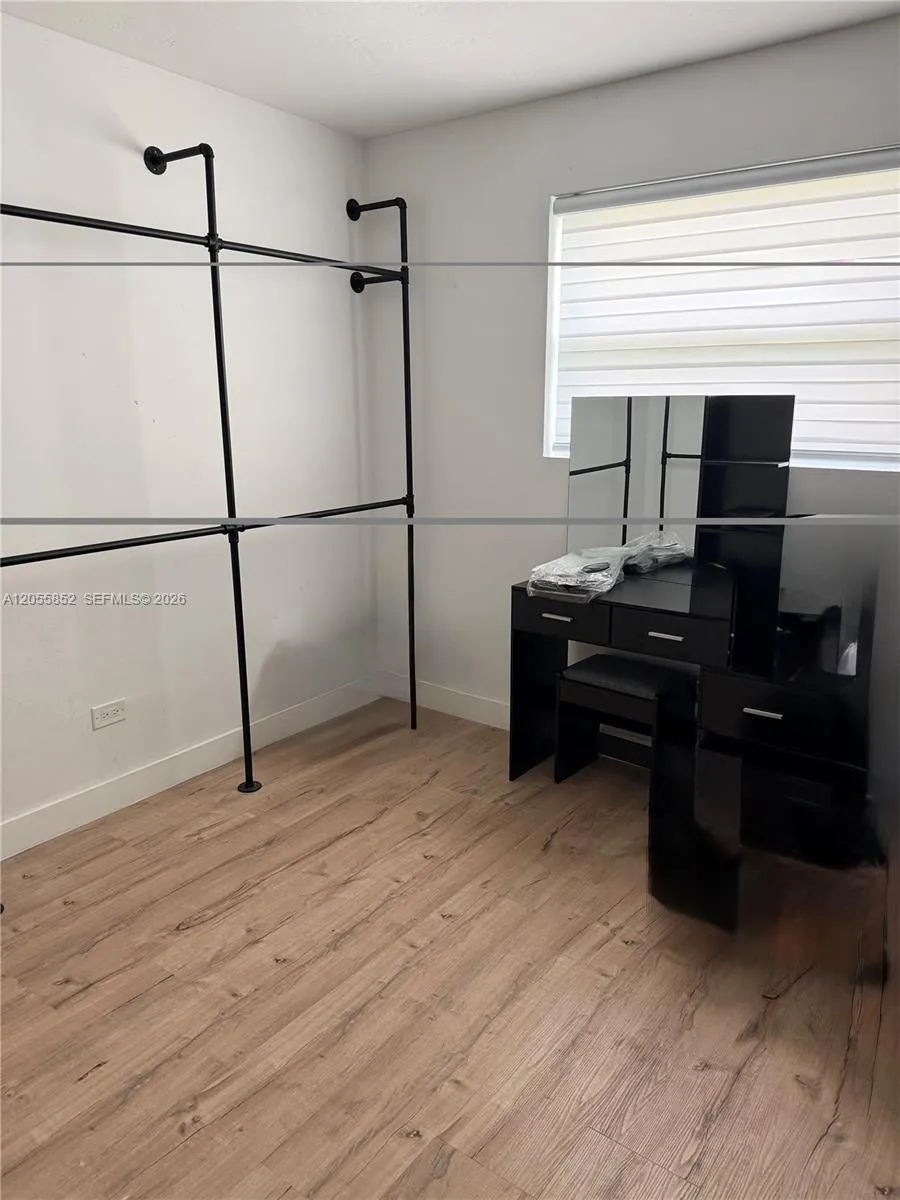 7330 NW 1st Ct Pembroke Pines, FL 33024