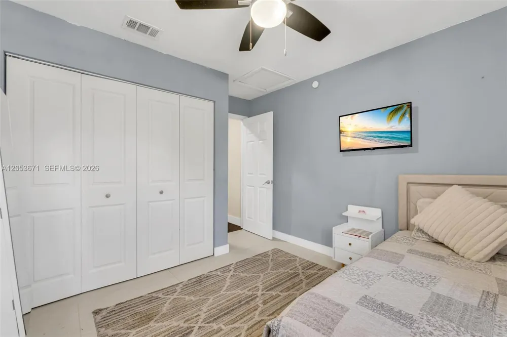 8140 SW 209th St Cutler Bay, FL 33189
