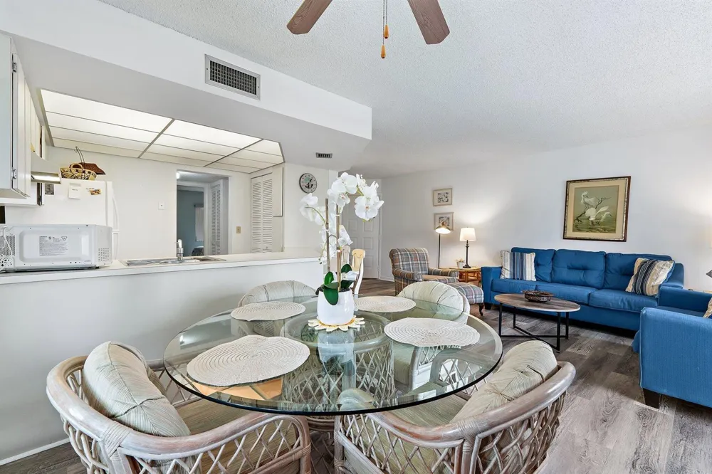 1605 S Us Hwy 1 #D106 Jupiter, FL 33477