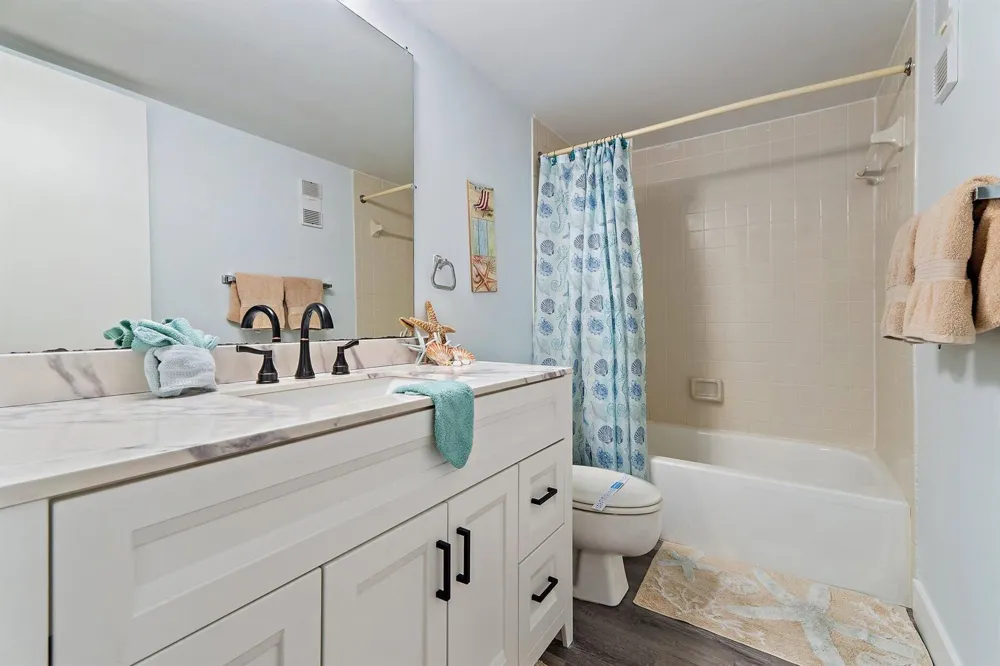 1605 S Us Hwy 1 #D106 Jupiter, FL 33477