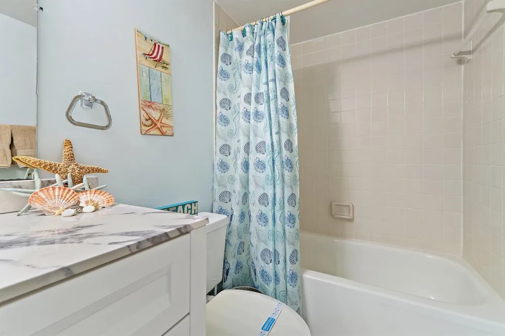 1605 S Us Hwy 1 #D106 Jupiter, FL 33477