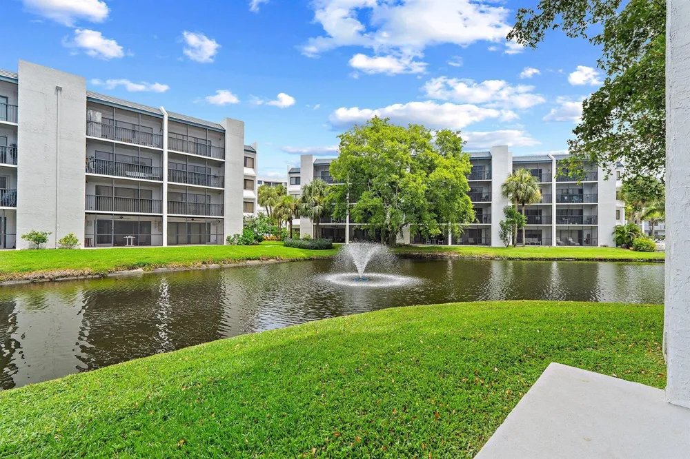 1605 S Us Hwy 1 #D106 Jupiter, FL 33477