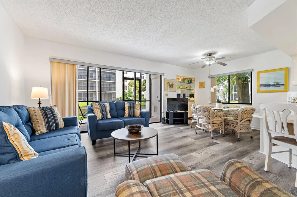 1605 S Us Hwy 1 #D106 Jupiter, FL 33477