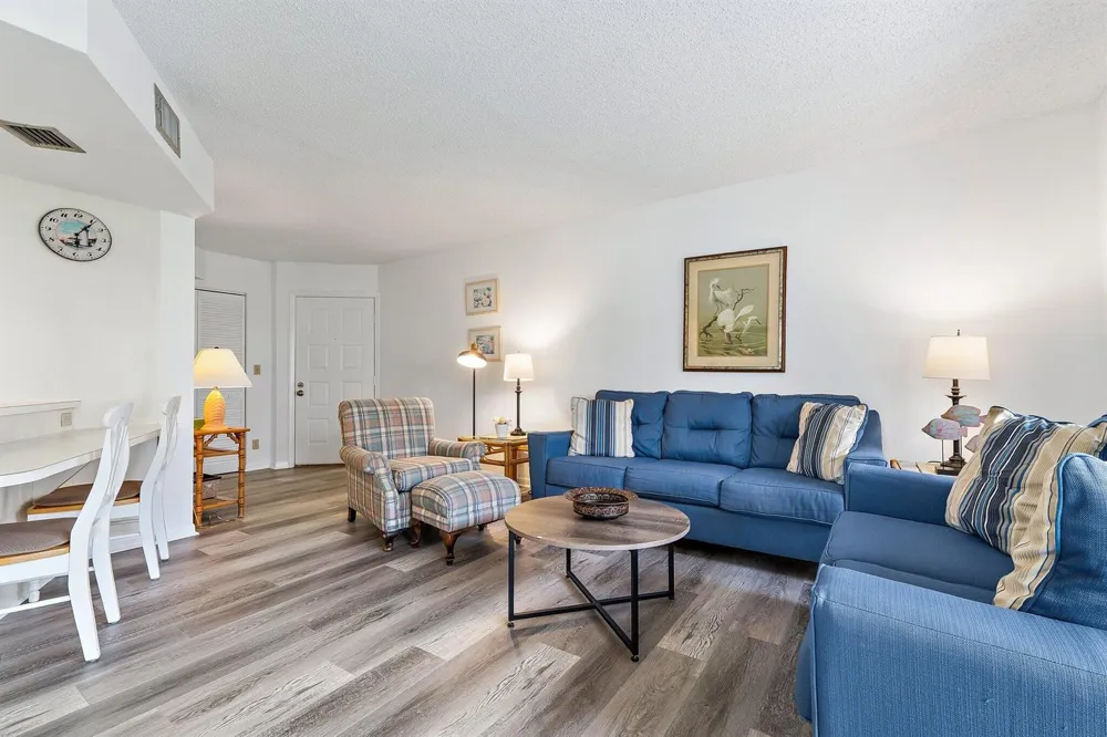 1605 S Us Hwy 1 #D106 Jupiter, FL 33477