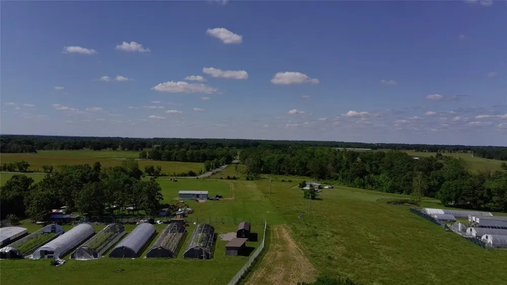 17333 E 390 ROAD Jay, OK 74346