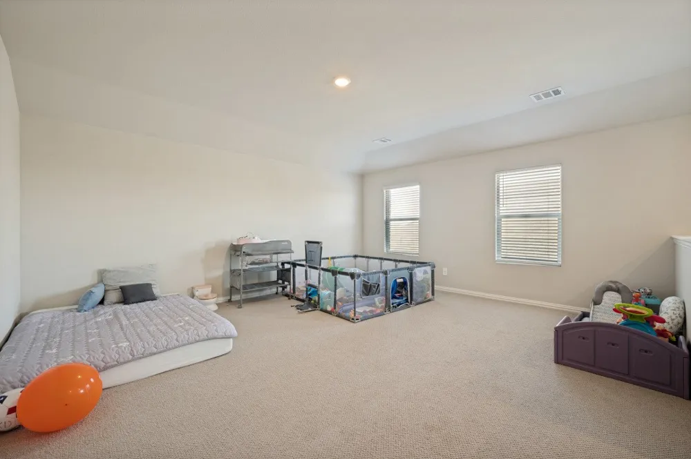 821 Buffalo Drive Lowry Crossing, TX 75069