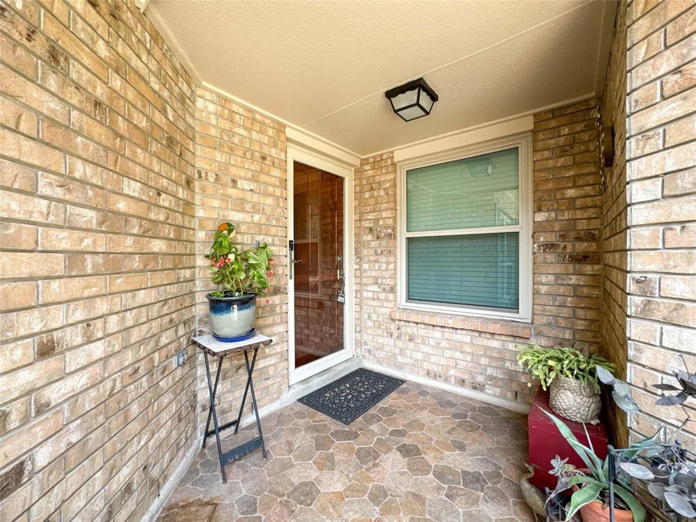 3530 Teakwood Lane Pearland, TX 77584