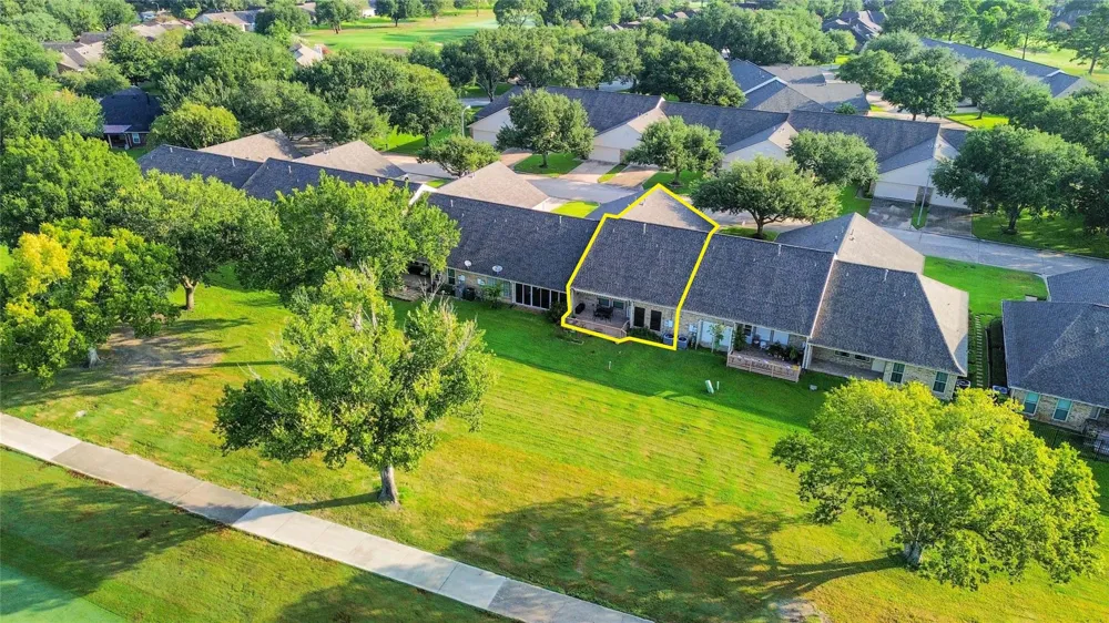 3530 Teakwood Lane Pearland, TX 77584