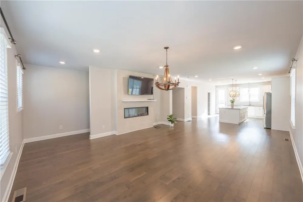 4275 Sand Pine Aly Doraville, GA 30360