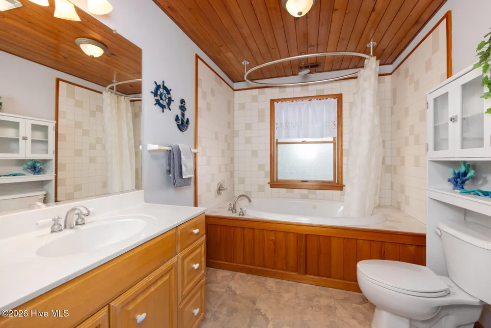 103 Sir John White Court Kill Devil Hills, NC 27948