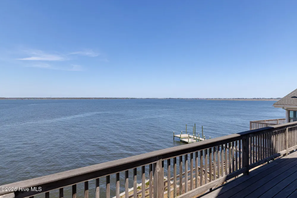 103 Sir John White Court Kill Devil Hills, NC 27948