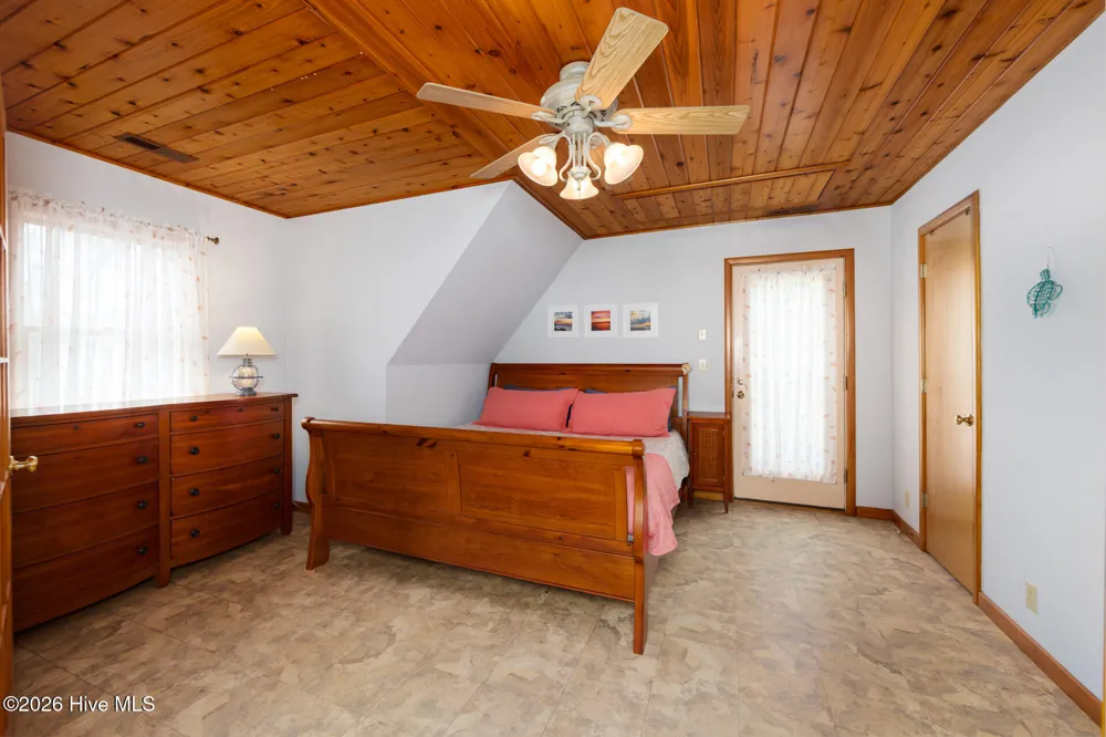 103 Sir John White Court Kill Devil Hills, NC 27948
