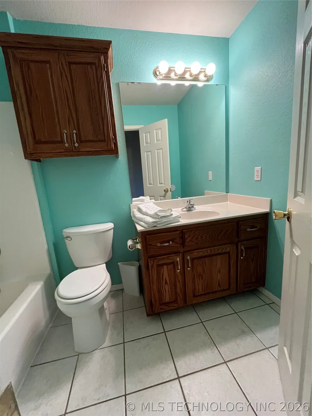 1331 E Bryan Avenue Sapulpa, OK 74066