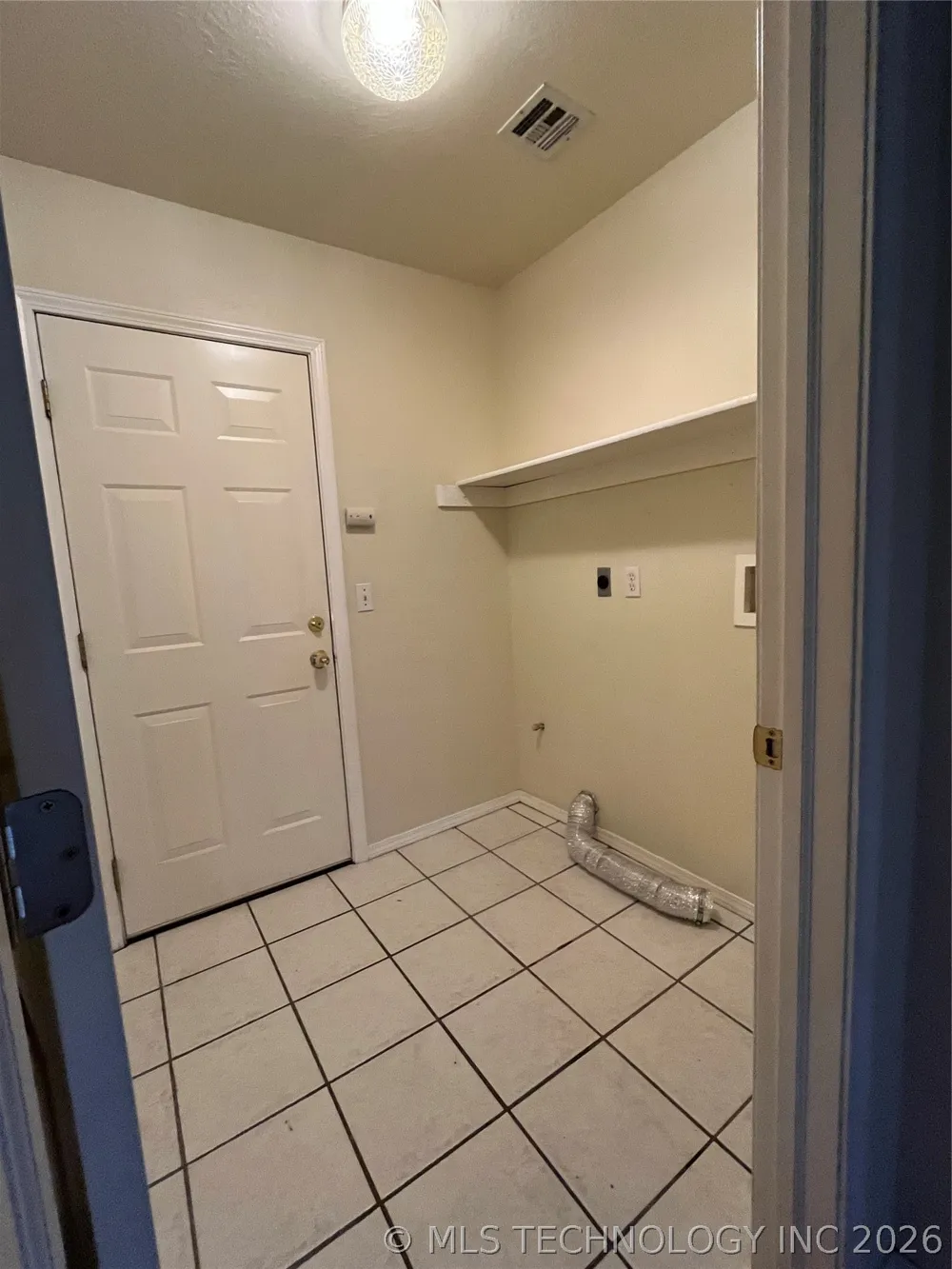 1331 E Bryan Avenue Sapulpa, OK 74066
