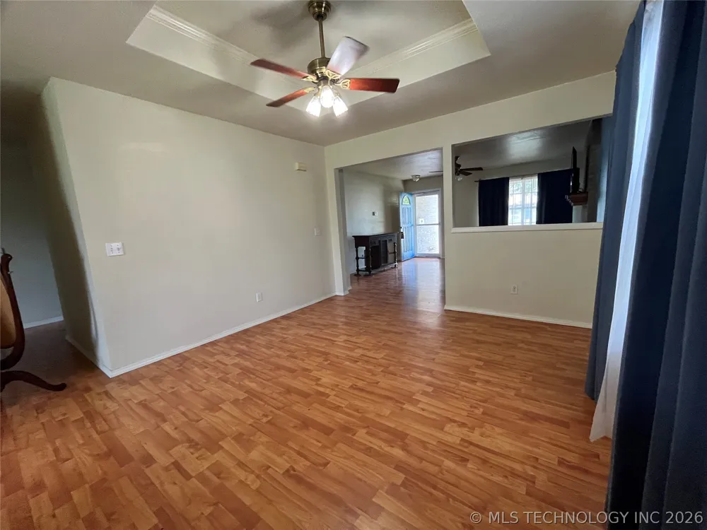 1331 E Bryan Avenue Sapulpa, OK 74066